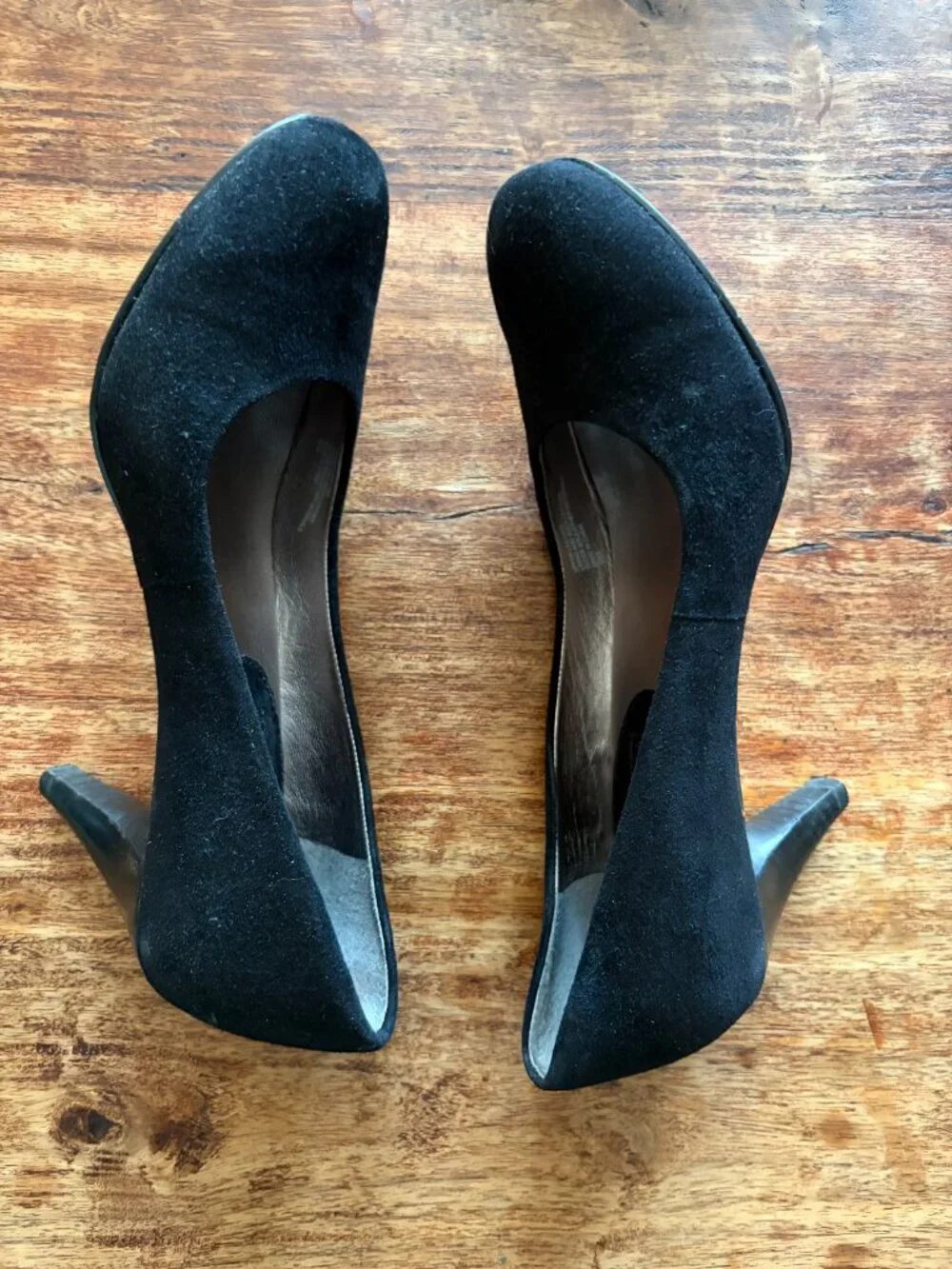 BANANA REPUBLIC Vintage Black Suede 